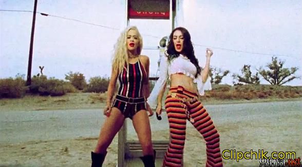 клип Charli XCX feat. Rita Ora - Doing It